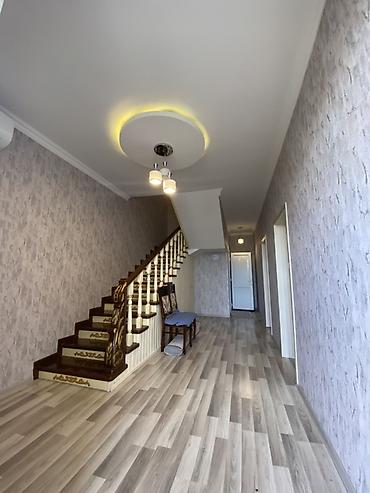 Həyət evləri və villaların satışı: 🔥 Fürsət villa – ideal yaşayış üçün! 🏠 3 mərtəbə, tam təmirli 🚿 2-ci — 2