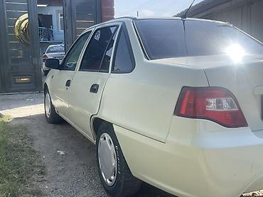 bmw e39 4 4: Daewoo Nexia: 2008 г. — 3