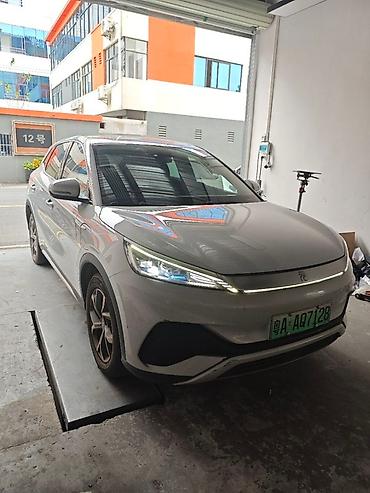 BYD: BYD Yuan Plus: 2022 г., Автомат, Электромобиль, Кроссовер — 4