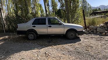 моторы на авто: Volkswagen Jetta: 1989 г., 1.8 л, Седан — 4