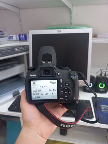 фотоаппарат canon mark 3: Tam işləkdir.Münasib qiymətədir.Canon 1200D