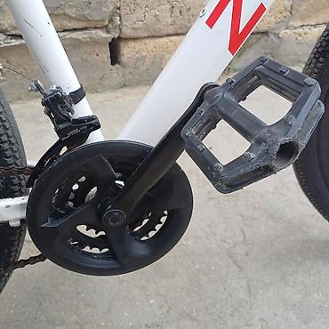 Şəhər velosipedləri: ZIGZAG şəhər/trek velosipedi - Rəng: ağ-qara (ZIGZAG loqosu) - — 4