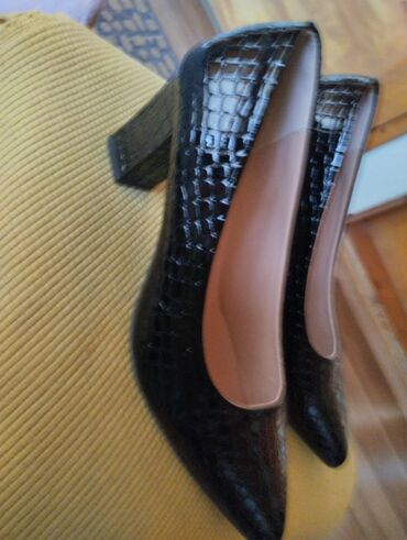 nike tuned 3: Pumps, 39