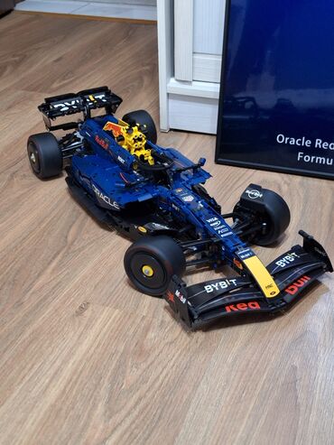 жёлтый домик: • Продаю Lego formula 1 Orcacle RED BULL RACING (реплика 1 в 1 )все