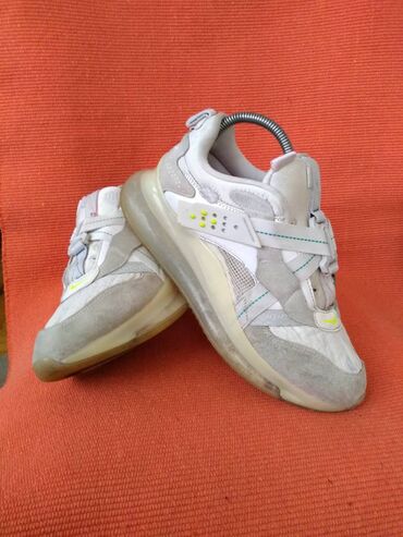 Women's Sneakers and athletic shoes: Nike, 41 — 2