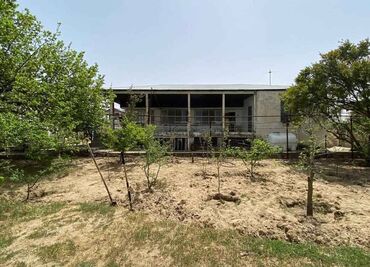 Баку, Новханы, 250 м², 4 комнаты, Без бассейна, Водопровод, Телефон, Электричество