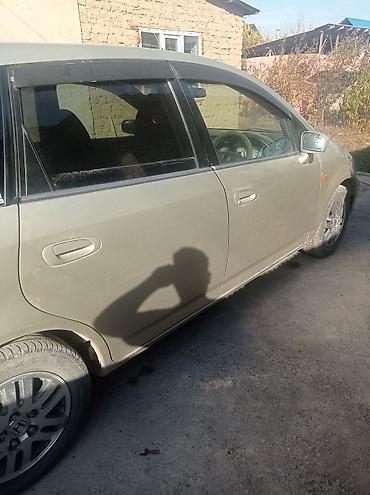 лимузина: Honda Stream: 2002 г., 1.7 л, Автомат, Бензин, Лимузин — 3