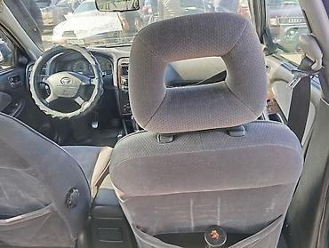 e klass: Toyota Avensis: 2002 г., 1.8 л, Механика, Бензин, Универсал — 5