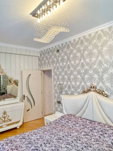 Yeni tikili: 3 otaqlı, Yeni tikili, 122 kv. m — 2