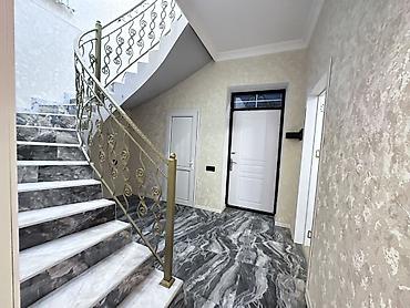 kiraye villa: İki mərtəbəli fərdi yaşayış evi - Planlaşdırma: 2 mərtəbə, geniş zal — 9
