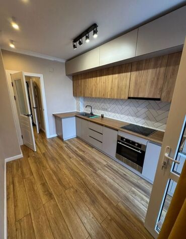 квартиры не дорогие: 1 комната, 38 м², Элитка, 7 этаж, Евроремонт