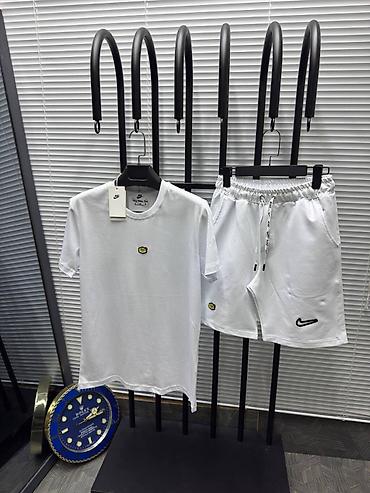 jakne ps: Muški kompleti turski S,M,L,XL,XXL veličine za samo 3500 din
pb — 3