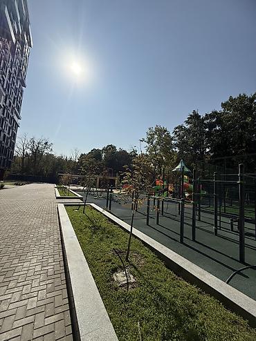 Продажа квартир: 3 комнаты, 125 м², ул. Горького / Панфилова Элитка, 8 этаж, ПСО (под самоотделку) at lalafo.kg — 20 Продажа квартир: 3 комнаты, 125 м², ул. Горького / Панфилова Элитка, 8 этаж, ПСО (под самоотделку) — 20