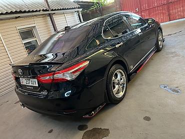 corolla 2018: Toyota Camry: 2018 г., 2.5 л, Вариатор, Гибрид, Седан — 4