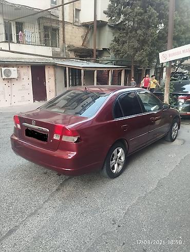 honda stream 2001: Honda Civic: 1.6 l | 2003 il Sedan — 1