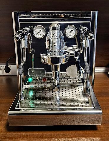 Кофеварки и кофемашины: Кофеварка, кофемашина — 4