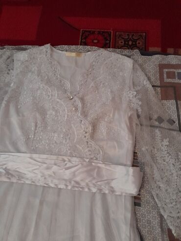 свадебный койнок: Вечернее платье, Пышное, Длинная модель, С рукавами, Стразы, 3XL (EU 46), 4XL (EU 48)