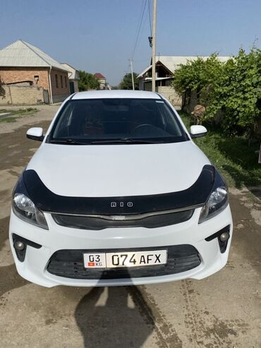 Kia: Kia Rio: 2017 г., 1.4 л, Автомат, Бензин, Седан