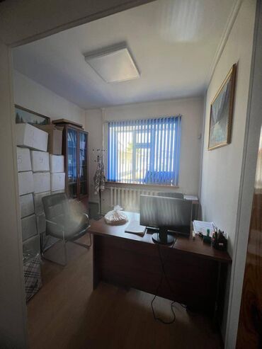 Долгосрочная аренда домов: 250 м², 5 комнат — 3