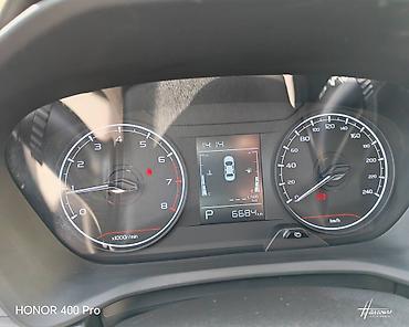 great wall wingle: Geely Atlas: 1.5 l | 2024 il 6300 km Ofrouder/SUV — 4