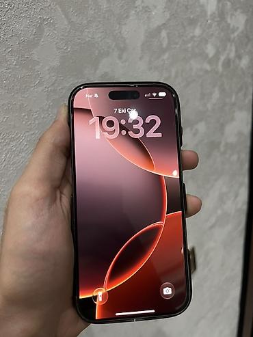 ref iphone: IPhone 15 Pro, 128 GB, Natural Titanium, Face ID — 3