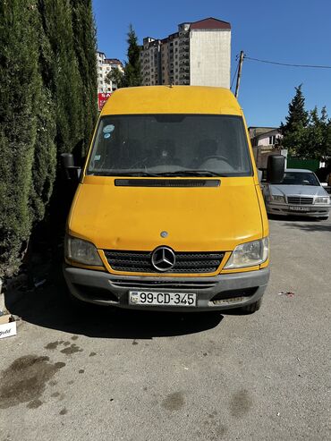 xacmazda ucuz avtomabiller: Mercedes-Benz Sprinter: 2.2 l | 2005 il Van/Minivan