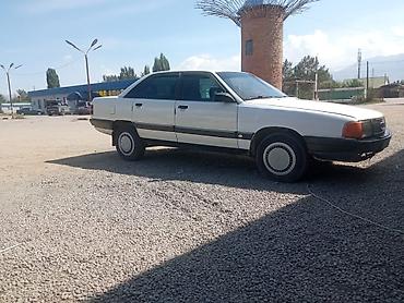 ауди 100 битый: Audi 100: 1988 г., 1.8 л, Механика, Бензин, Седан — 1