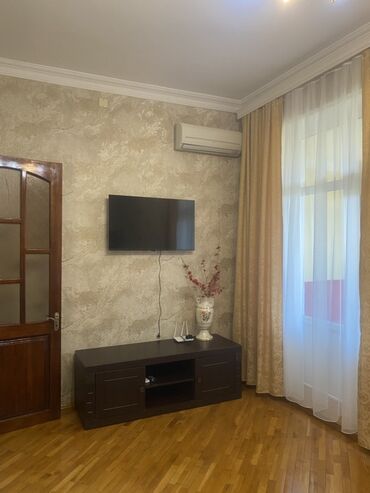 Yeni tikili: Mənzildə təqdim olunan sahələr: - Səliqəli vanna otağı: künc akril — 6