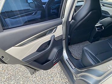 Другие автомобили: Электромобиль (седан) с современным интерьером и панорамной крышей — 6