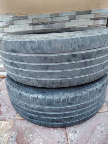 Təkərlər: İşlənmiş Şin Nexen 235 / 60 / R 18