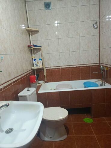 Həyət evləri və villaların satışı: Zığ qəs. 3 otaqlı, 70 kv. m, Orta təmir — 16