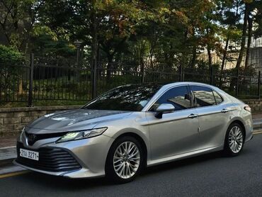 Toyota: Toyota Camry: 2019 г., 2.5 л, Автомат, Бензин, Седан