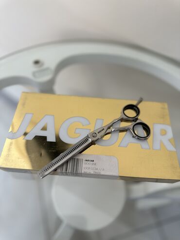 кейс для инструментов: Продаю филировочные ножницы от фирмы Jaguar оригинал