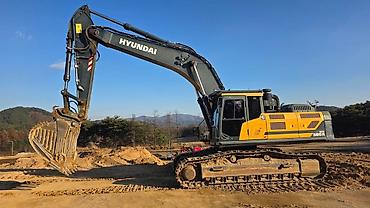 Экскаваторы: Экскаватор, Hyundai, 2021 г., Гусеничный — 1