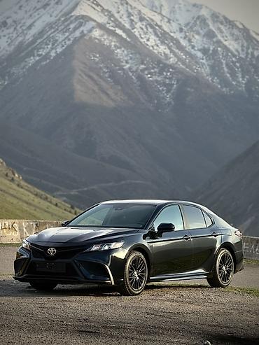 Toyota: Toyota Camry: 2021 г., 2.5 л, Вариатор, Бензин, Седан — 1