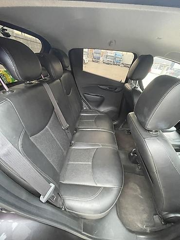 sp 4: Chevrolet Spark: 2016 г., 1 л, Вариатор, Бензин, Хэтчбэк — 8