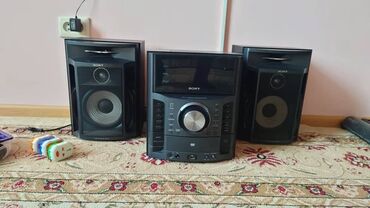 Другие музыкальные инструменты: Продаю : Музыкальный цент SONY at lalafo.kg Другие музыкальные инструменты: Продаю : Музыкальный цент SONY