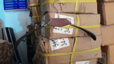 Asılqanlar: Hər nov asilqanlarimiz var qiymetler vewilkalara gore deyiwir — 13