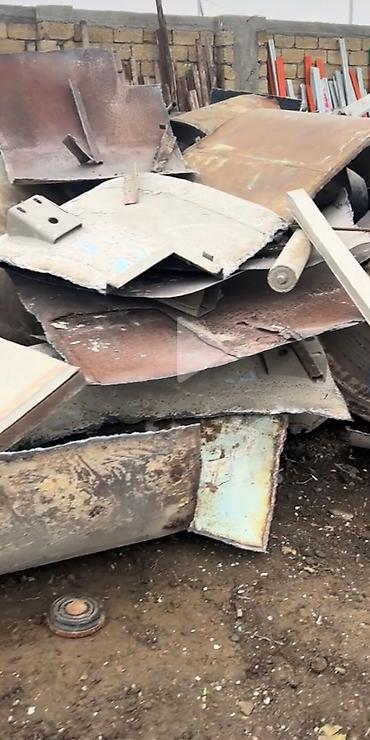 kapron borular: Qara metal görürük doğruyub götürede bilirik zəng edin • Material — 7