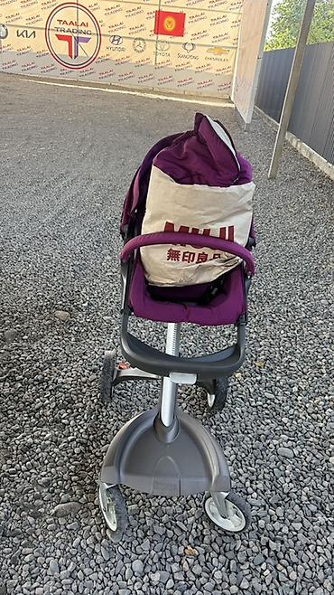 Детский мир: Детская прогулочная коляска Stokke Xplory (фиолетовый цвет) — 4