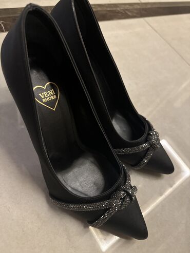 женские бирюзовые туфли: Туфли, Размер: 37.5, цвет - Черный, Новый