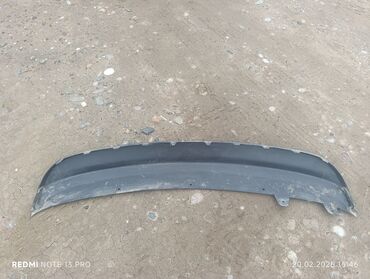 Avtomobil üçün alətlər: Avtomobil üçün arxa bamper altlığı (diffuzor/astarı) - Material: qara