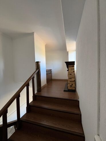 Посуточная аренда квартир: 2 комнаты, Бытовая техника, Постельное белье, Телевизор at lalafo.kg — 10 Посуточная аренда квартир: 2 комнаты, Бытовая техника, Постельное белье, Телевизор — 10