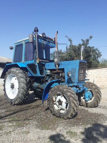 azerbaycanda mini traktorun satiwi: Traktor motor 10 l, İşlənmiş