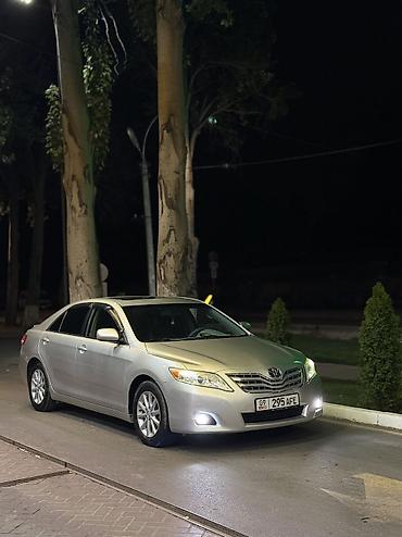 Toyota Camry: 2011 г., 2.5 л, Автомат, Бензин