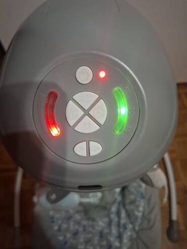 Njihalice: Električna ljuljaška za bebe sa mobilom i muzikom - Troslojna — 5