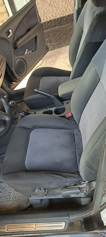 кватро бишкек: Mitsubishi Outlander: 2004 г., 2 л, Кол менен иштөөчү, Бензин, Универсал — 9