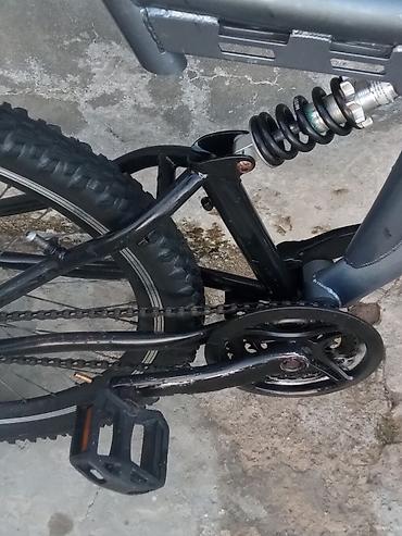Городские велосипеды: Velosiped – şəhər və yüngül off-road sürüşlər üçün. Xüsusiyyətlər: - — 4