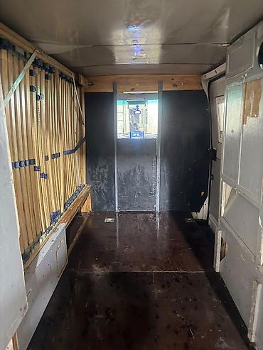 e klass: Грузовой фургон Mercedes‑Benz Sprinter (кузов фургон, короткая база) — 2