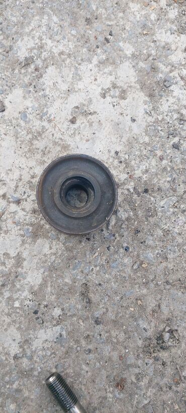 Digər avtomobil ehtiyat hissələri: Məhsul: BMW E36 üçün müxtəlif ehtiyat hissələri - Sağ ön dönmə — 34